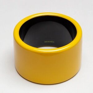 HERMES WOOD LACQUERED BANGLE BRACELET YELLOW VINTAGE RARE